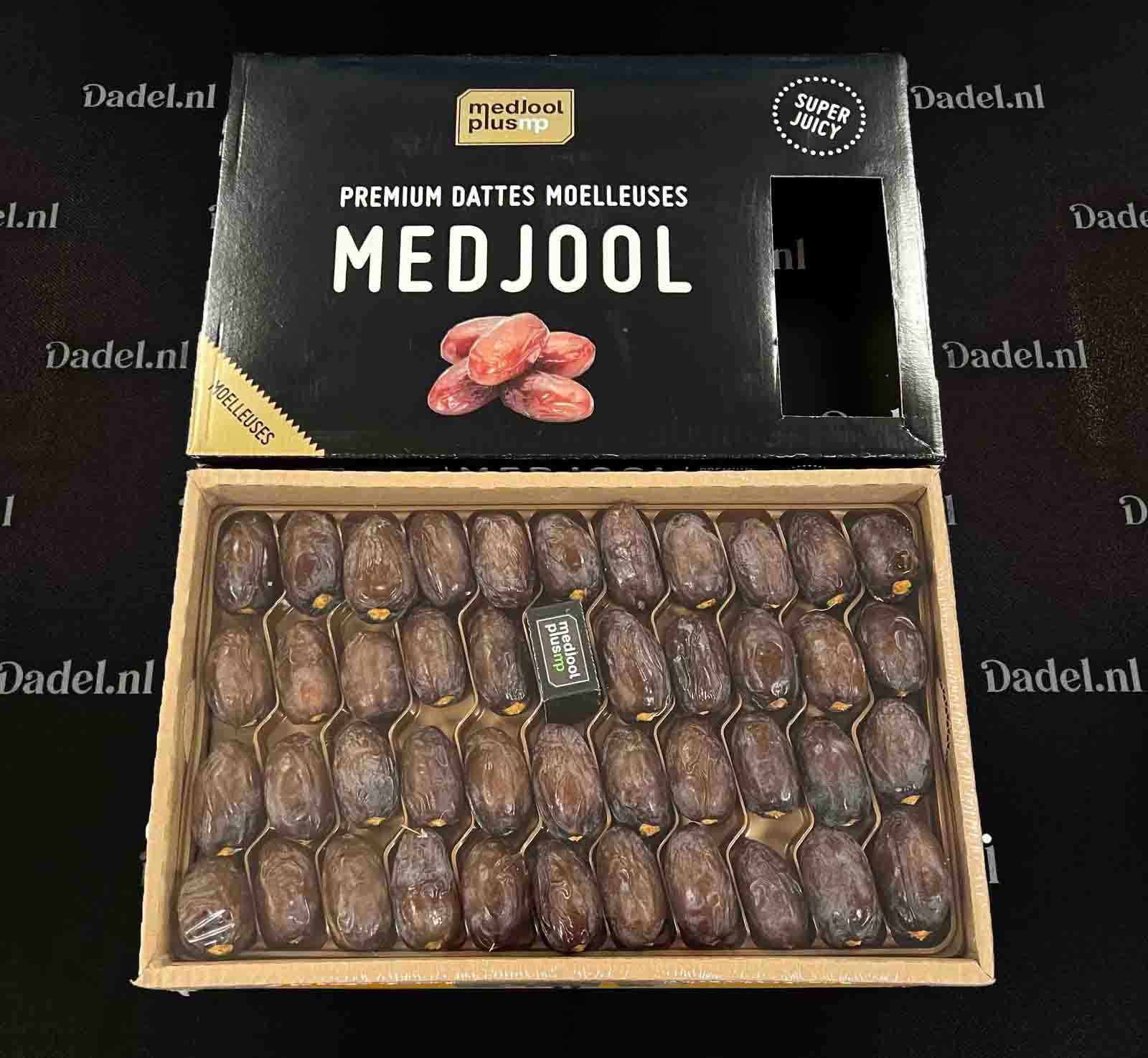 Fresh Jumbo Dates 3kg | Super Juicy & Soft | With Pit